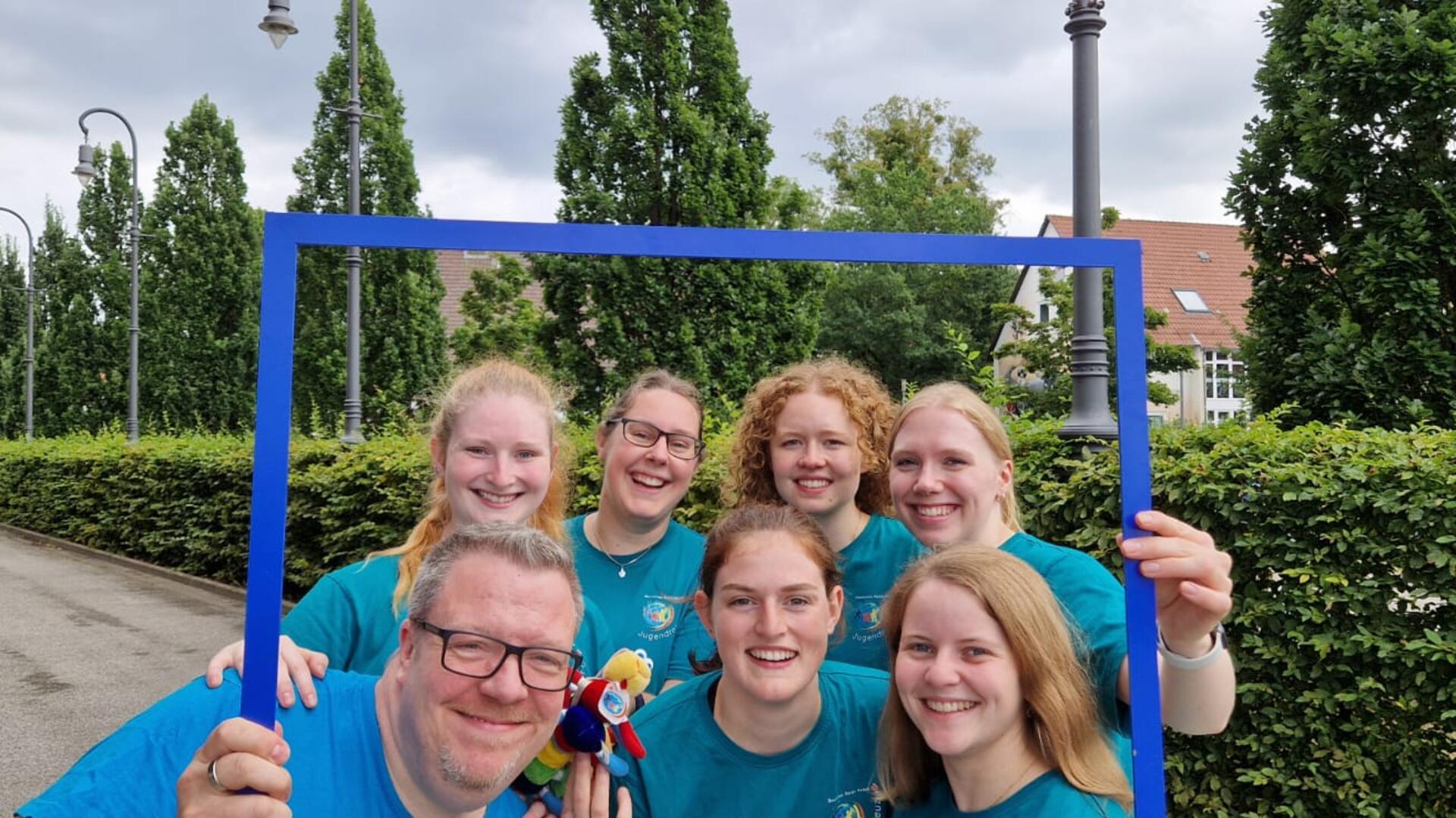 Unser Foto zeigt (vorne von links) Andreas Jahns, Maja Gaglin und Yasmin Buhr sowie (hinten von links) Nathalie Sandersfeld, Sina Hildebrandt, Antonia Börger und Jana Krüger. Auf dem Bild fehlt Annika Weynand.