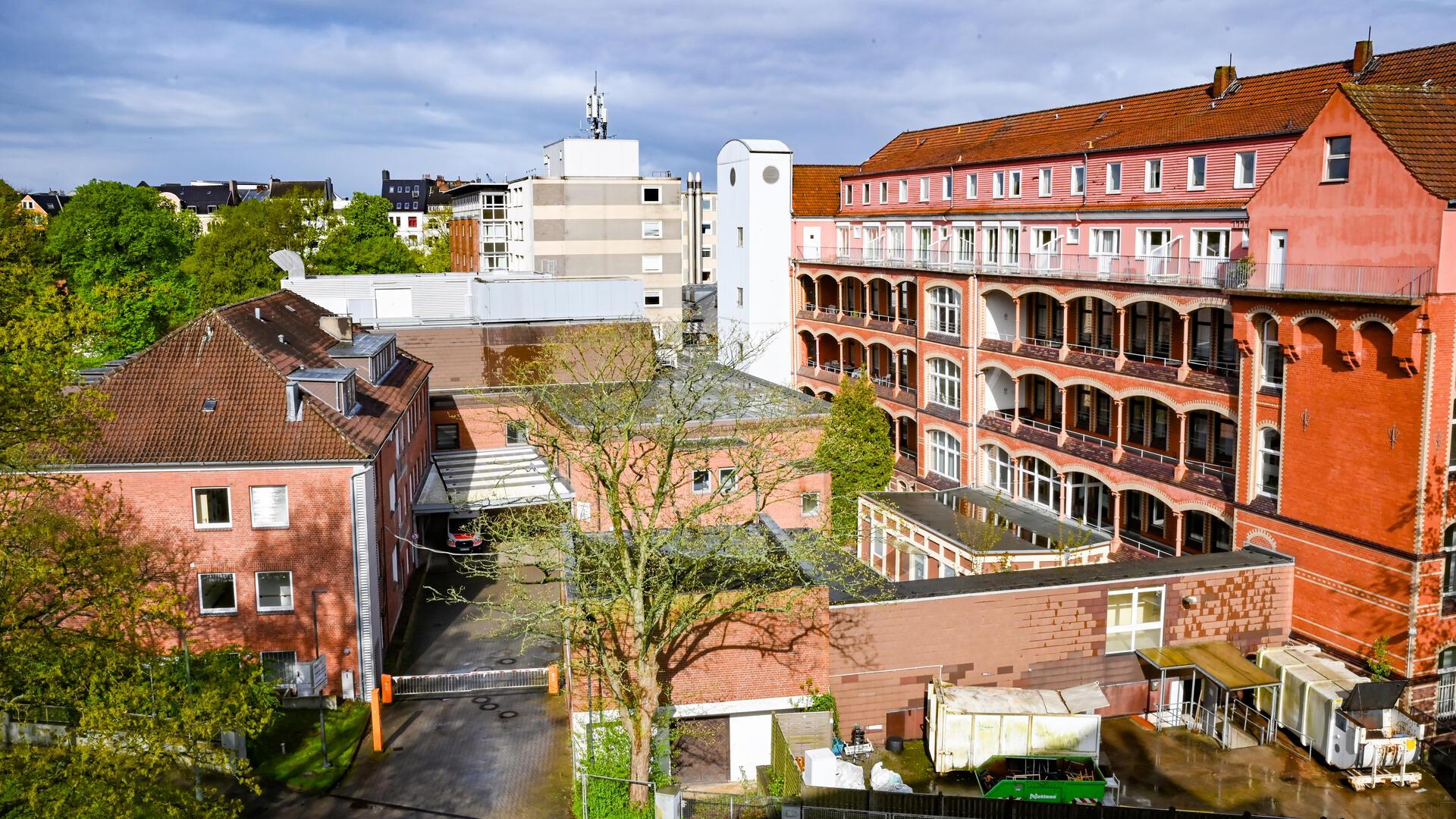 Blick auf das Ameos-Klinikum Mitte