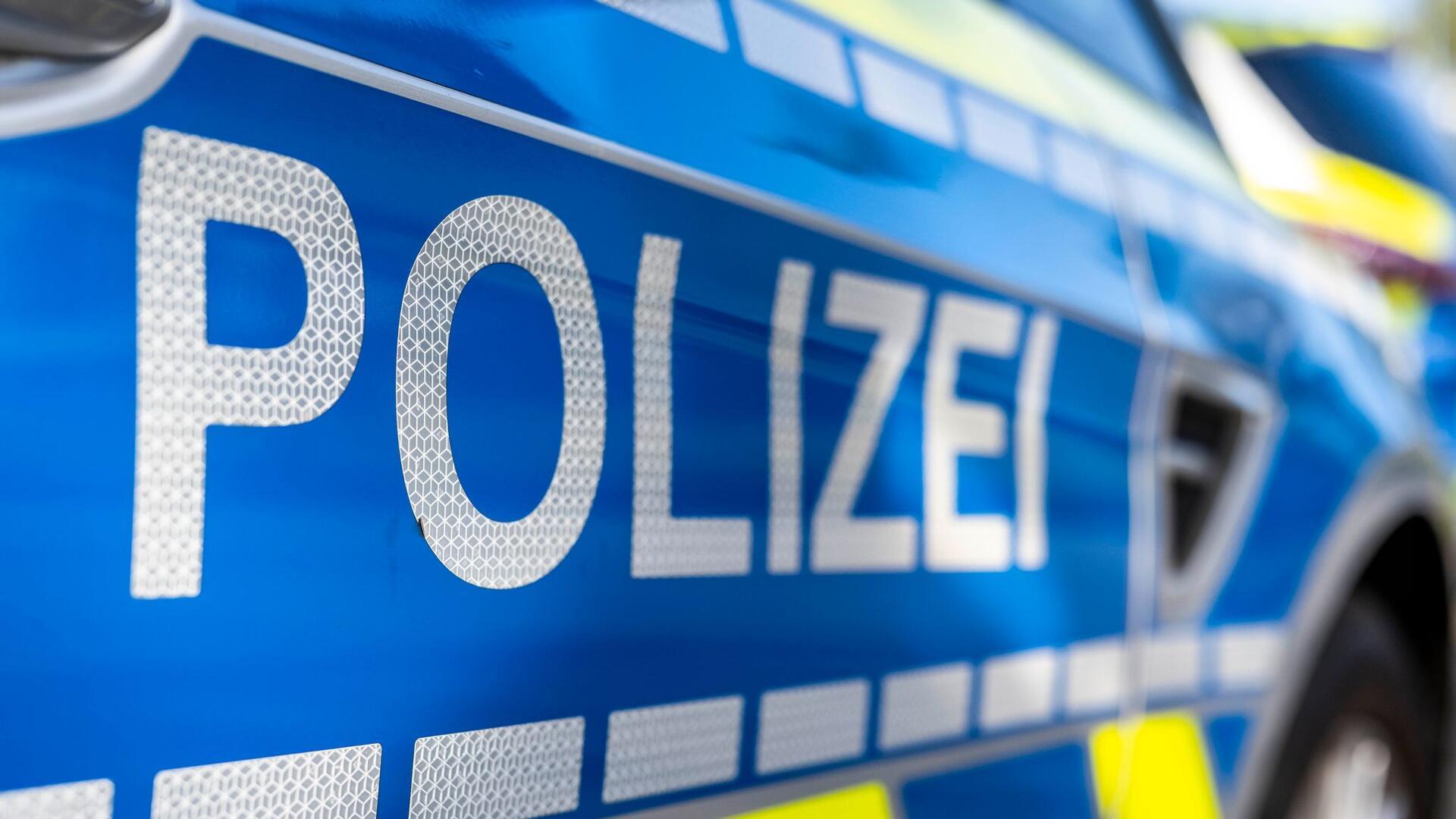 Zu einem ungewöhnlichen Unfall musste die Bremervörder Polizei am Freitag ausrücken.